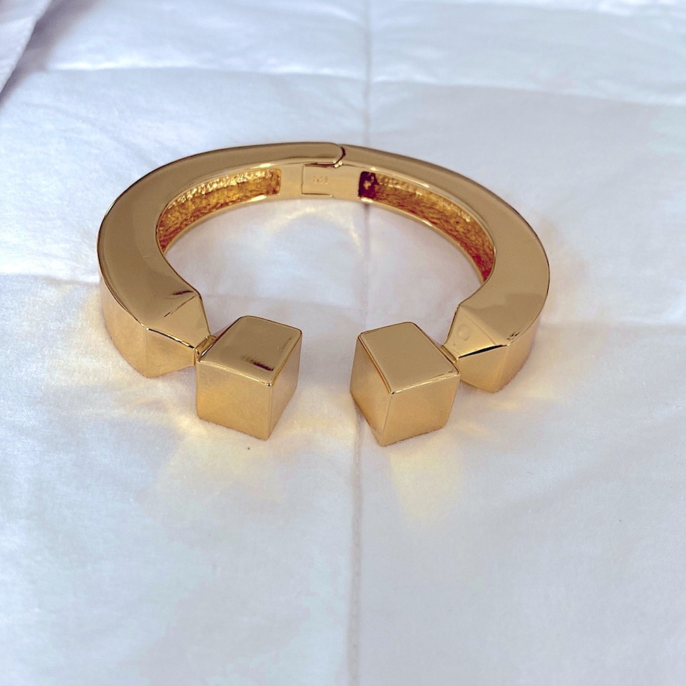 India Hicks Leticia Cuff-like new